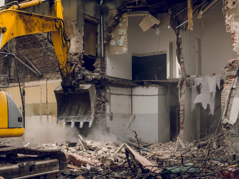 demolition batiment la trinite sur mer